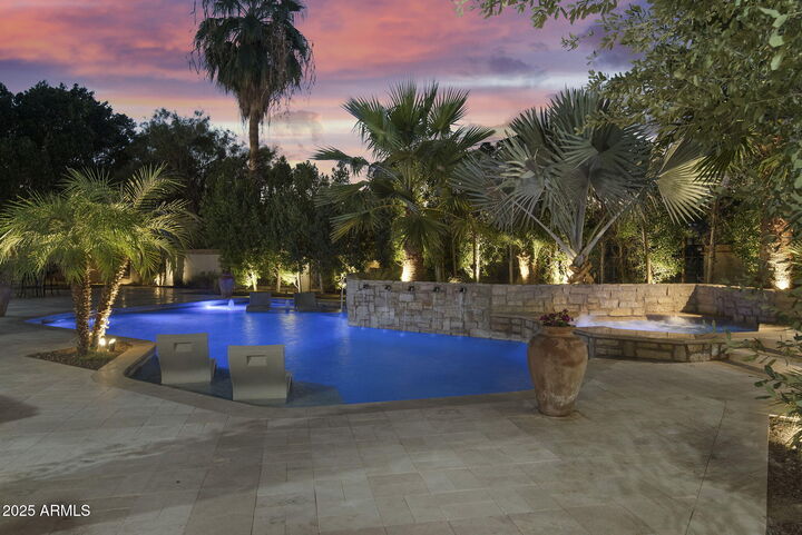 5824 N 33rd Place N  Paradise Valley AZ 85253 photo