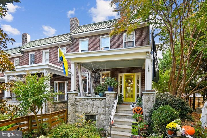 2920 Cresmont Avenue  Baltimore MD 21211 photo