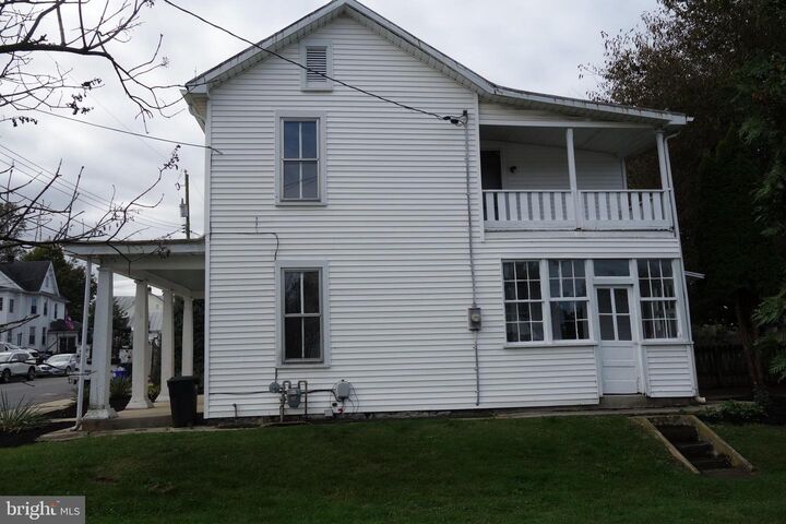 Property Photo: 311 E Garfield Street PA 17257