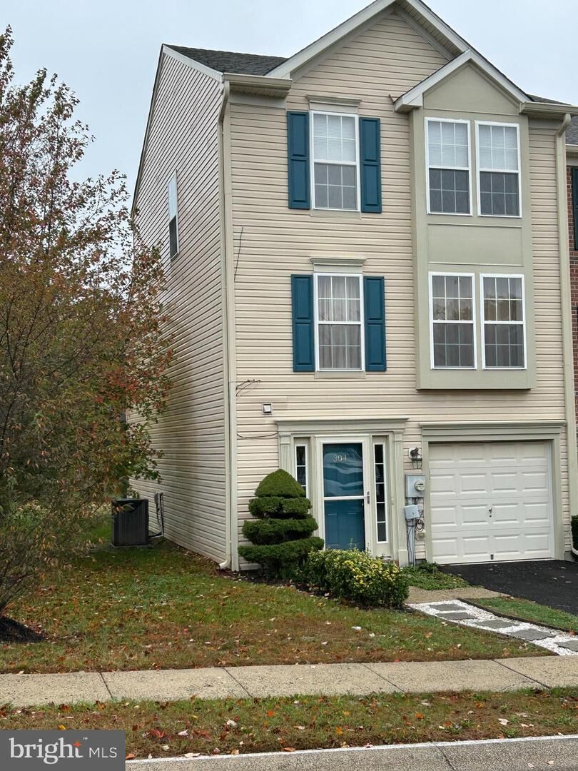 Property Photo: 304 Joshua Court PA 19454