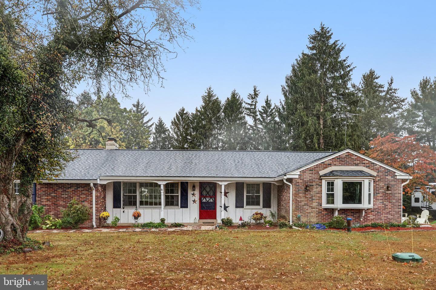 Property Photo: 1002 Cathill Road PA 18960