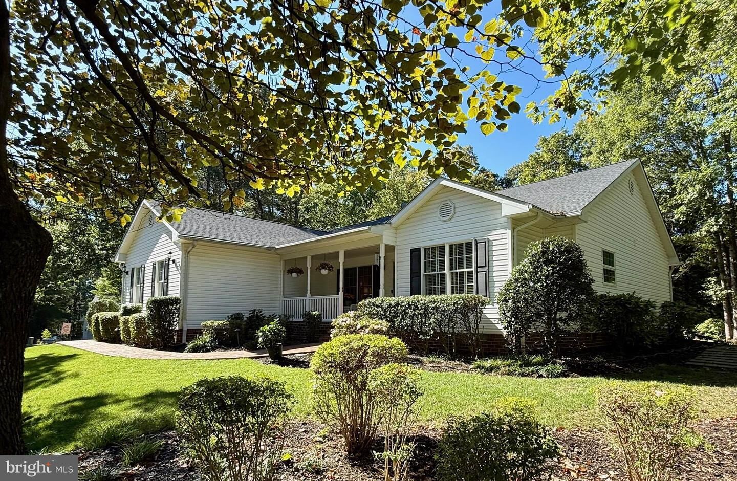 Property Photo: 23139 Clover Ridge Lane MD 20619