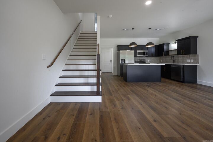 Property Photo: 918 Reine Street AR 71953