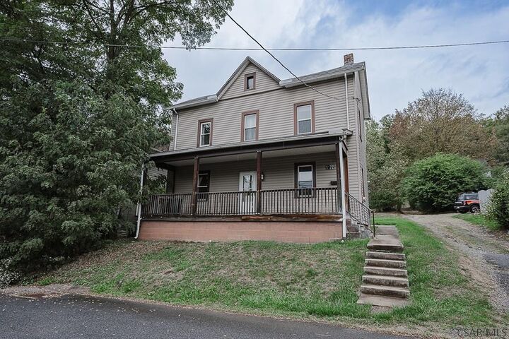 Property Photo:  1172 Milford Street  PA 15905