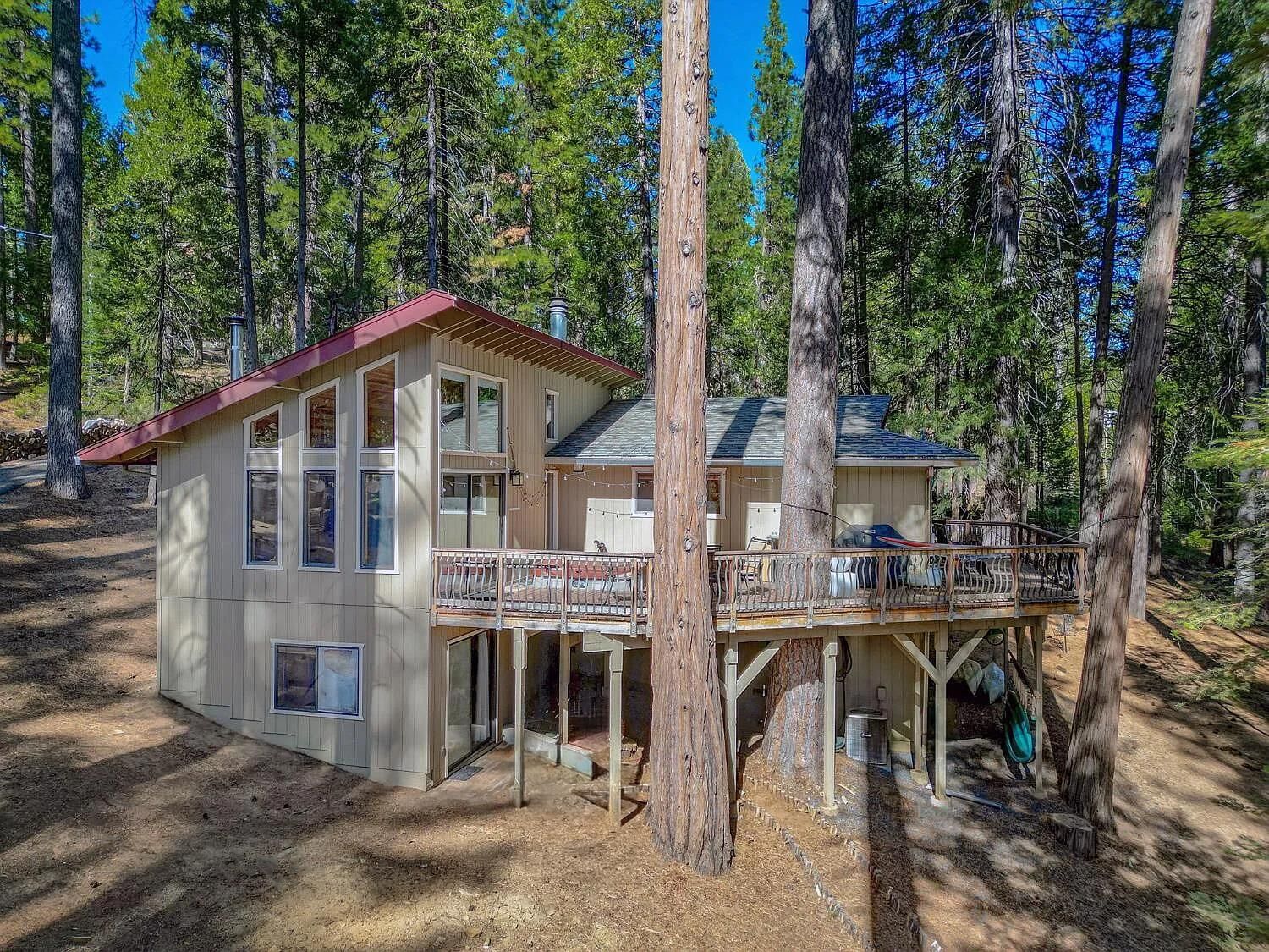 Property Photo: 1800 Medina Drive CA 95223