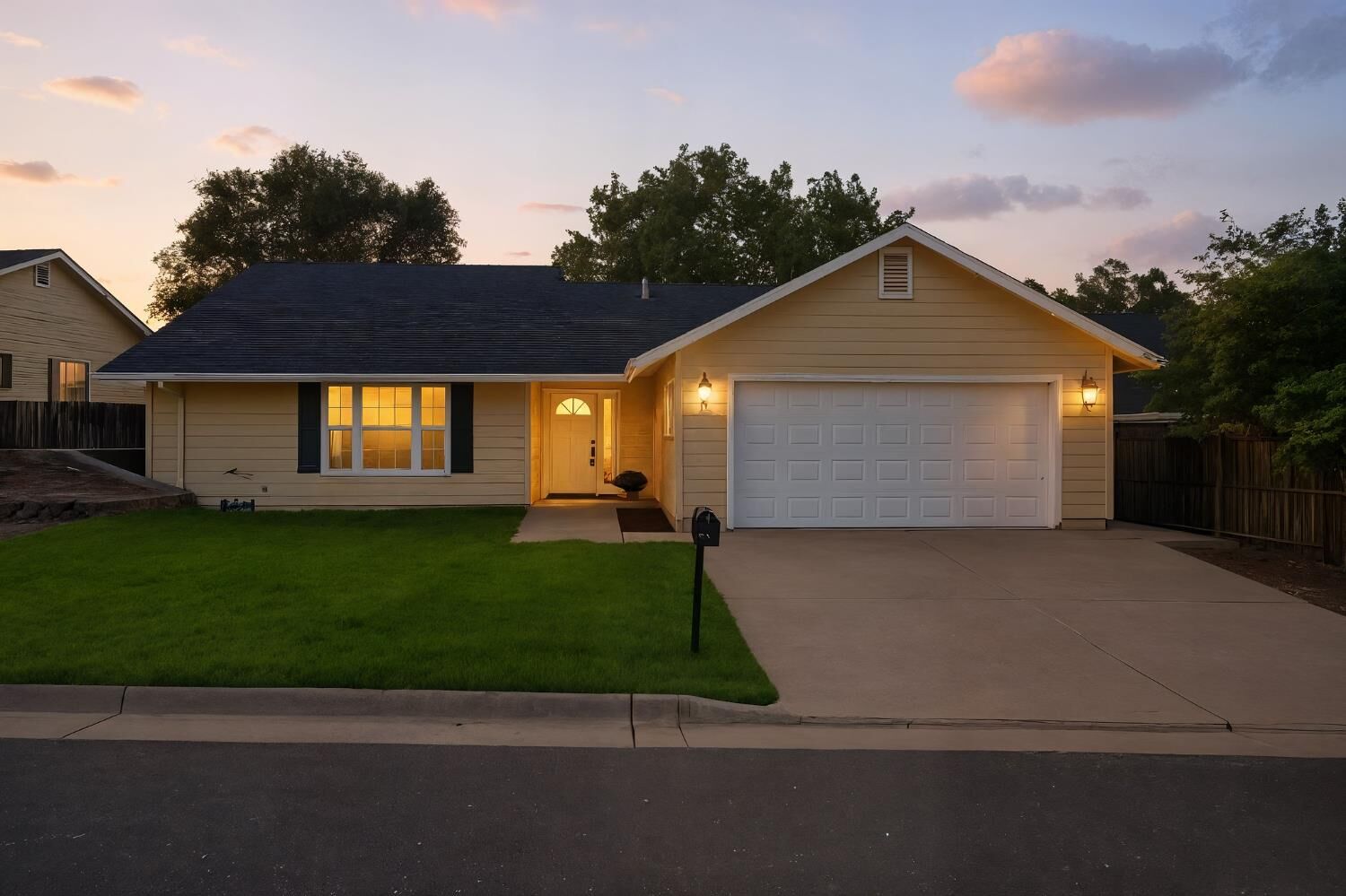 Property Photo: 133 Goldenwest Court CA 95252