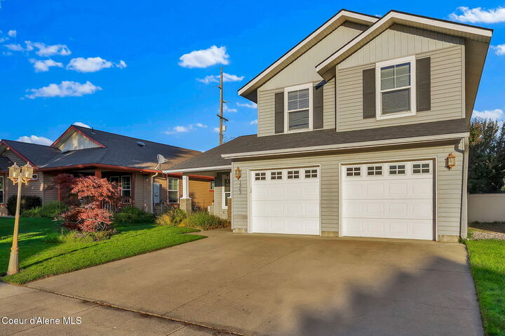 Property Photo: 1363 E Center Green Loop ID 83815