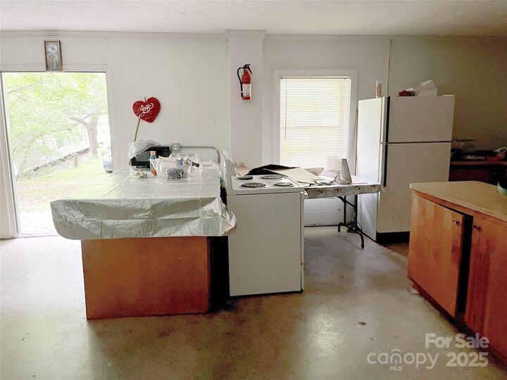 Property Photo:  553 Bailey Road  NC 28806 