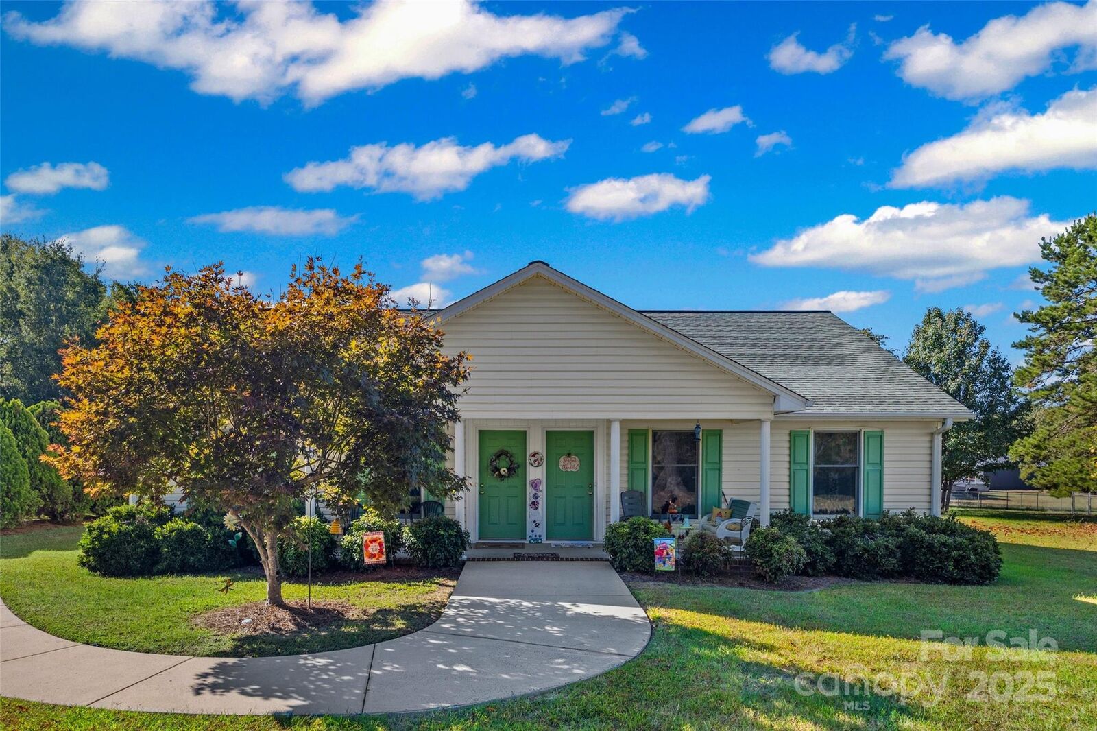 Property Photo:  100 Tripp Drive  NC 28086 