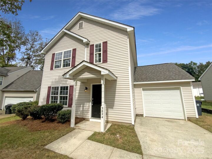 2824 Fairstone Avenue  Charlotte NC 28269 photo