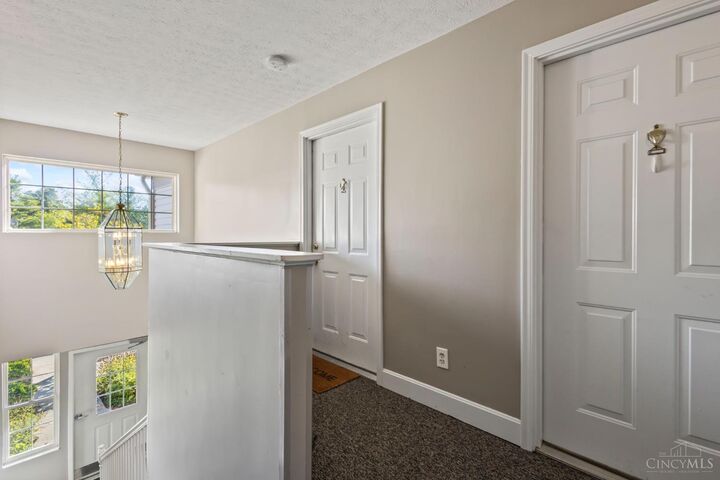 Property Photo:  9925 Shorewood Lane  OH 45241 