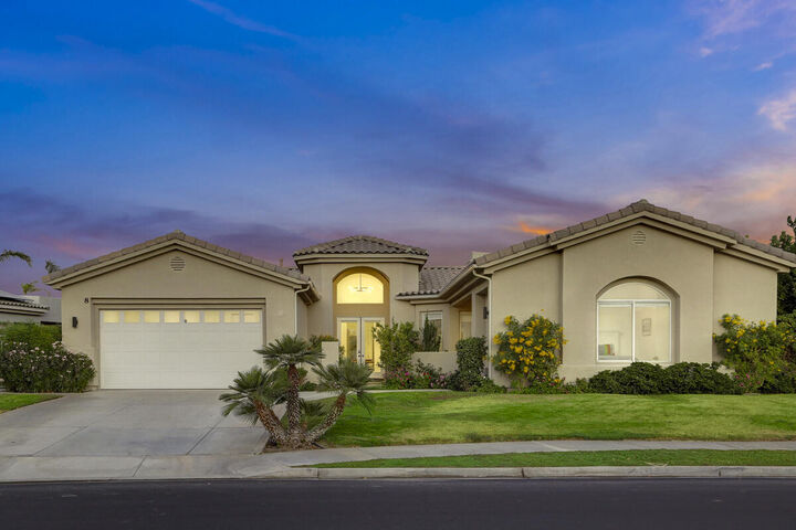 Property Photo: 8 Victoria Falls Drive CA 92270