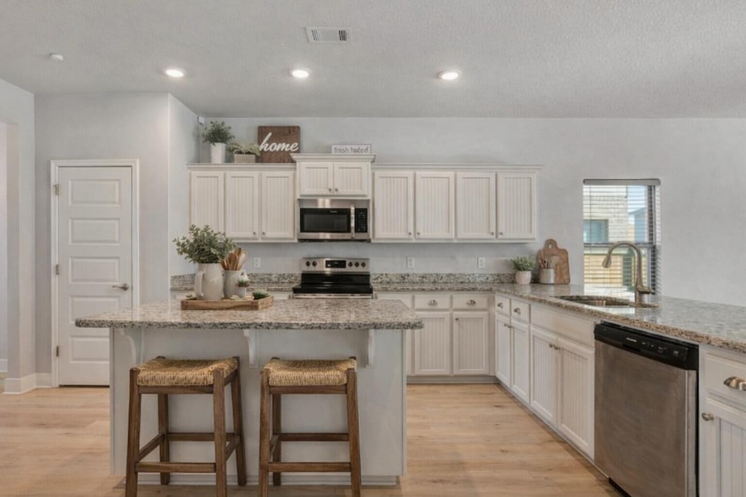 Property Photo:  231 Baycliff Drive  FL 32536 