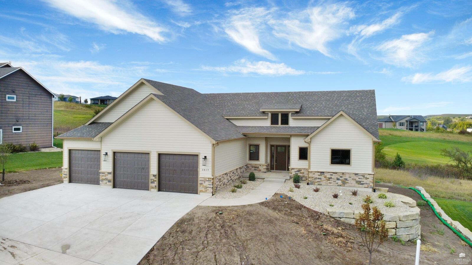 Property Photo:  3017 Fieldhouse Circle  KS 66503 