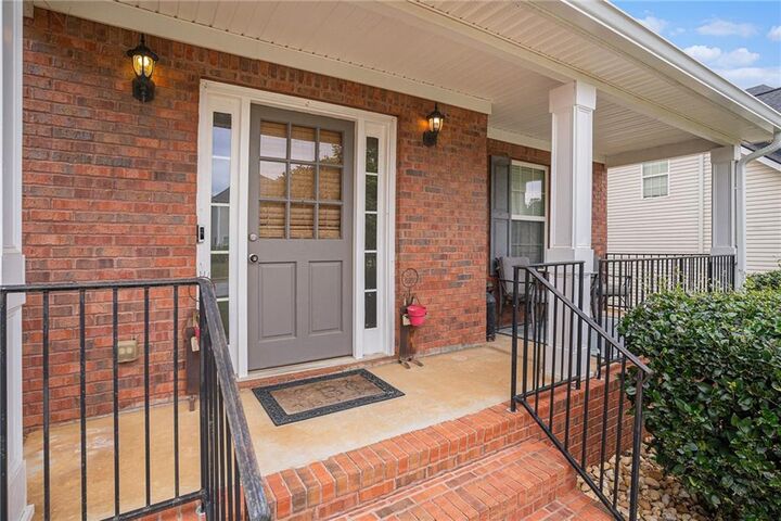 Property Photo:  160 Bridges Way  GA 30016