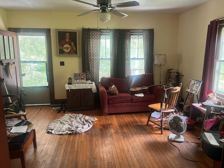 Property Photo: 165 Dark Hollow Rd WV 24910