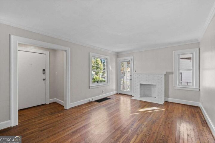 Property Photo: 800 Berkeley Avenue NW GA 30318