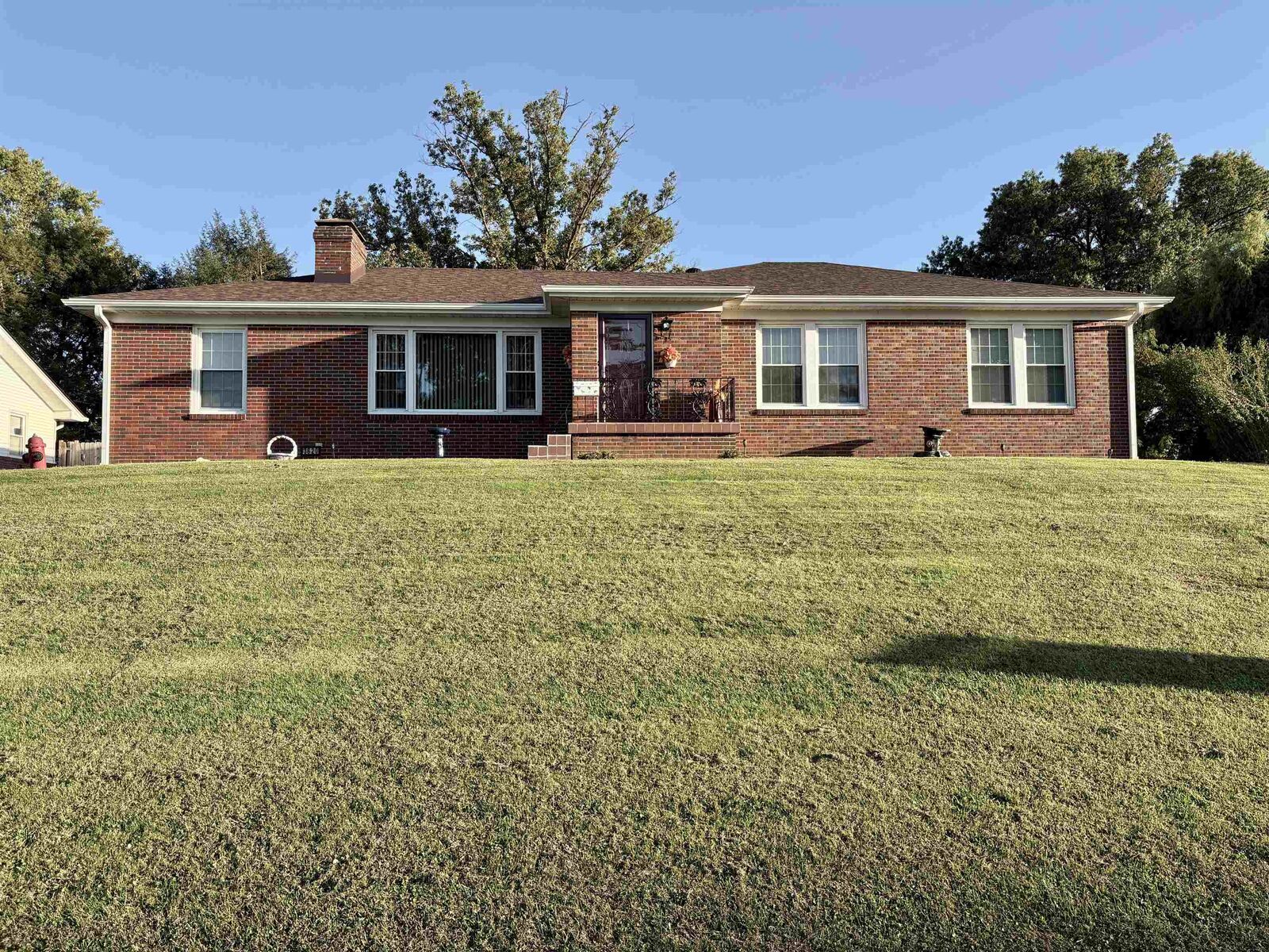 Property Photo: 3820 Hillcrest Dr KY 42303