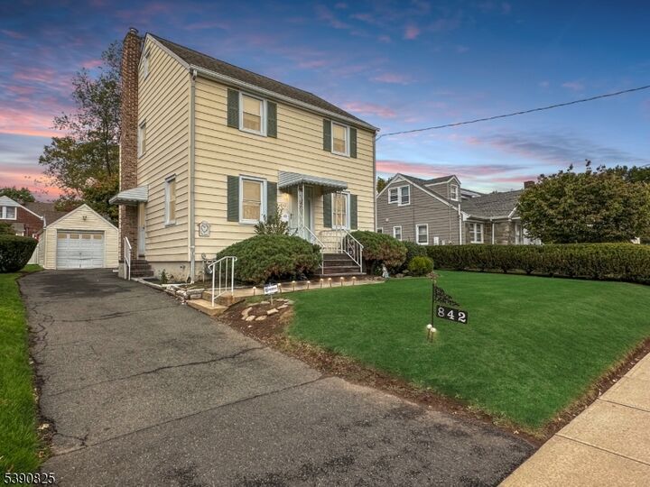 842 Travers St  Union Twp. NJ 07083 photo