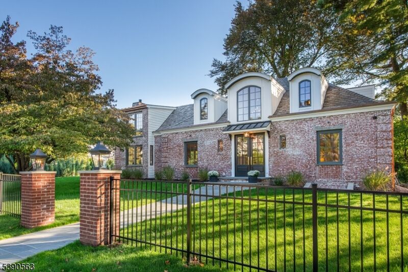 Property Photo:  96 Gates Ave  NJ 07042 