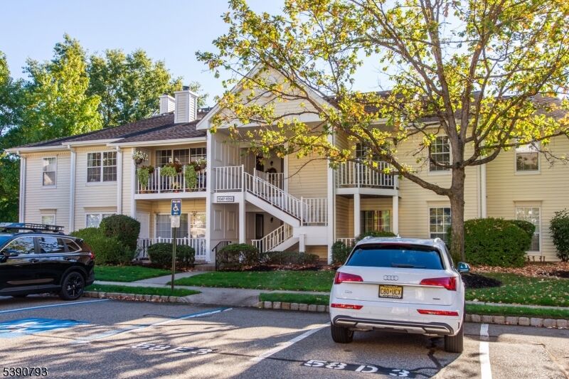 Property Photo: 1048 Ash Dr NJ 07430