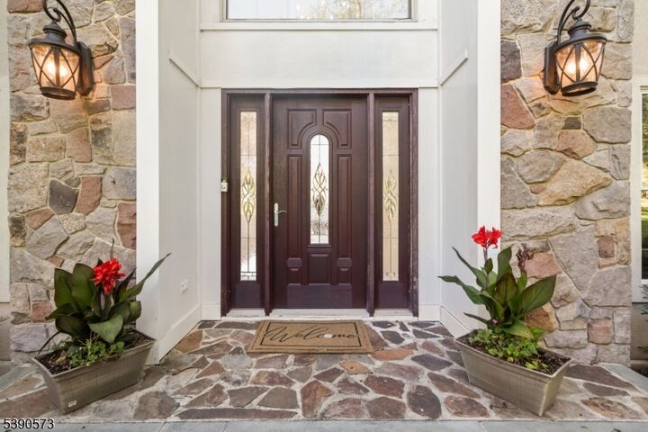 Property Photo: 10 Blue Cliff Dr NJ 08833