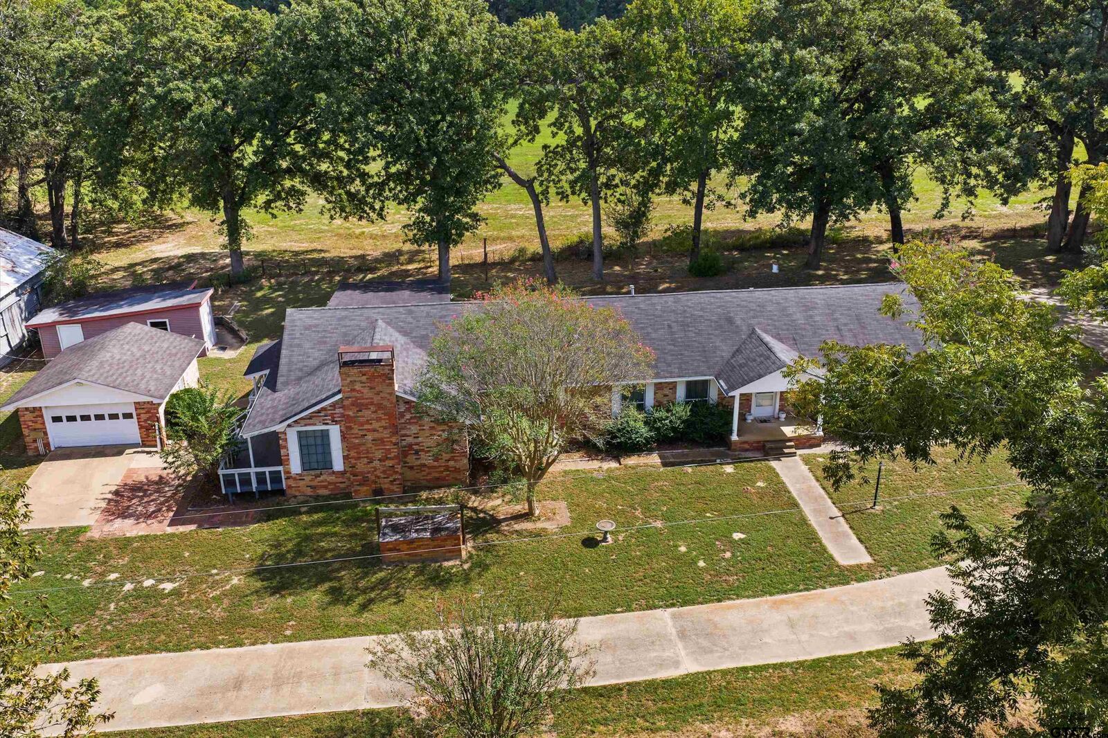 Property Photo: 5152 W Cr 413 TX 75654