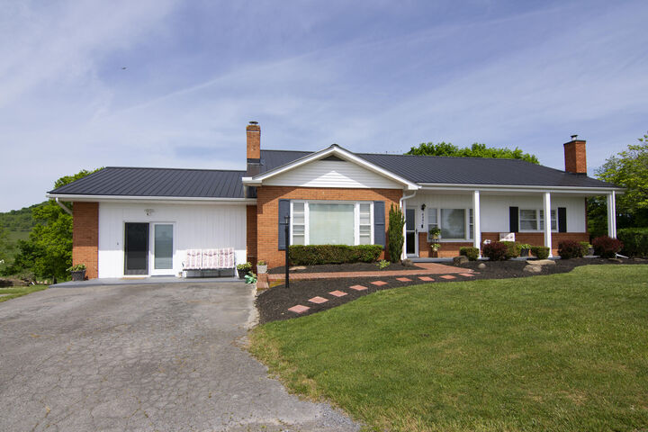 Property Photo: 4061 Fairview Rd WV 24901