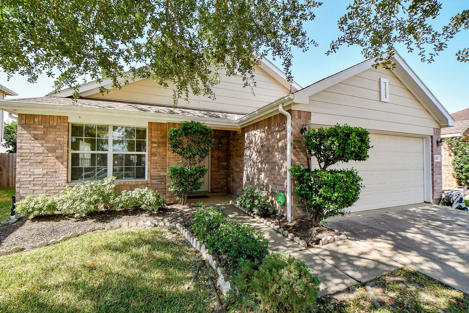 Property Photo:  18114 Waverly Hollow Lane  TX 77429 
