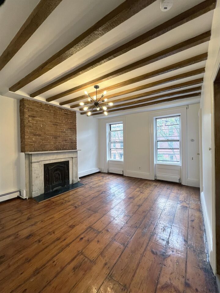 Property Photo: 283 Barrow St 2 NJ 07302