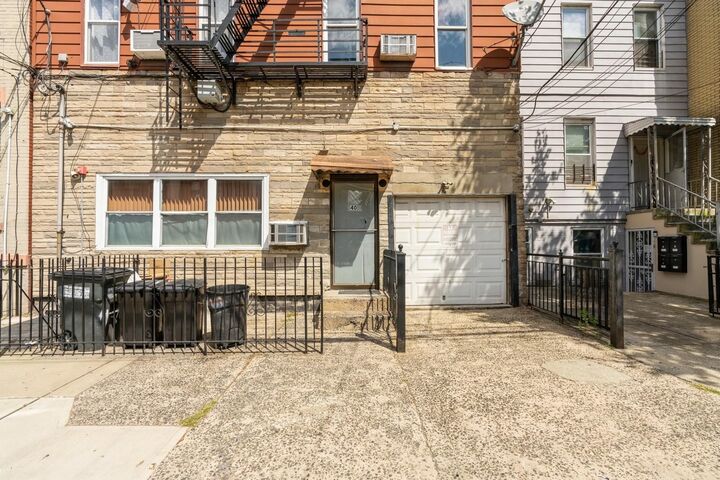 Property Photo: 40 Beacon Ave 5 NJ 07306