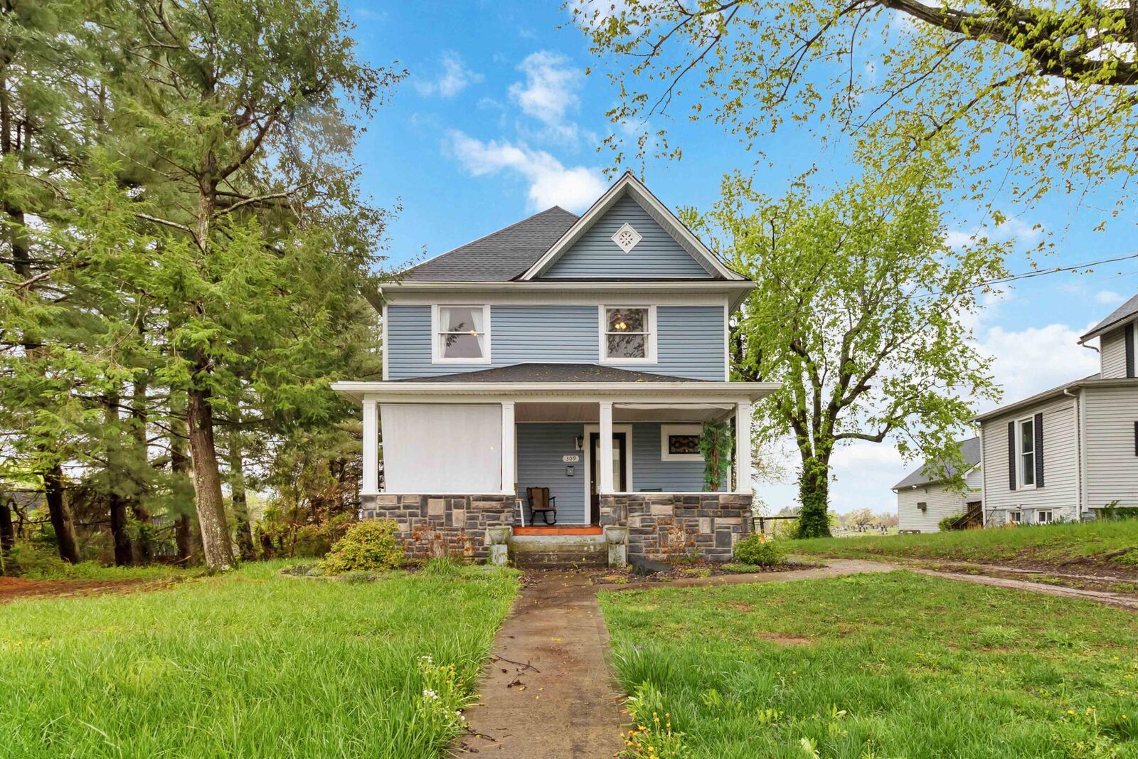 Property Photo:  309 W Columbia Street  KY 42501