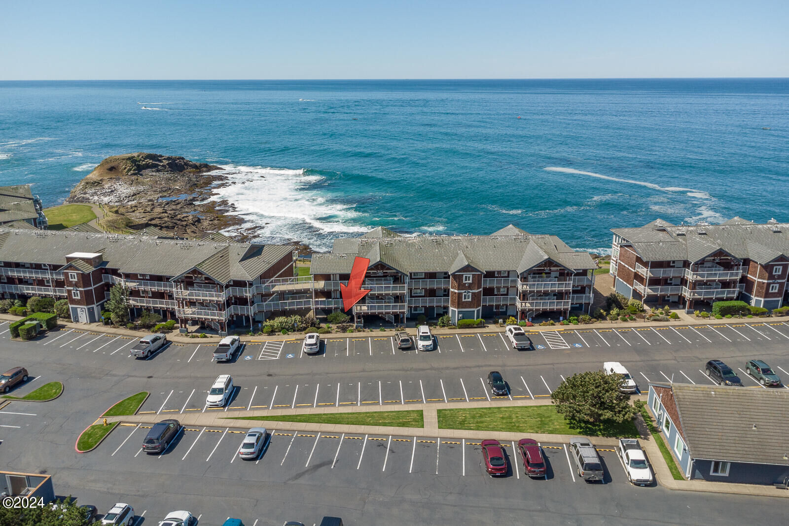 Property Photo:  939 NW Hwy 101 405E  OR 97341 