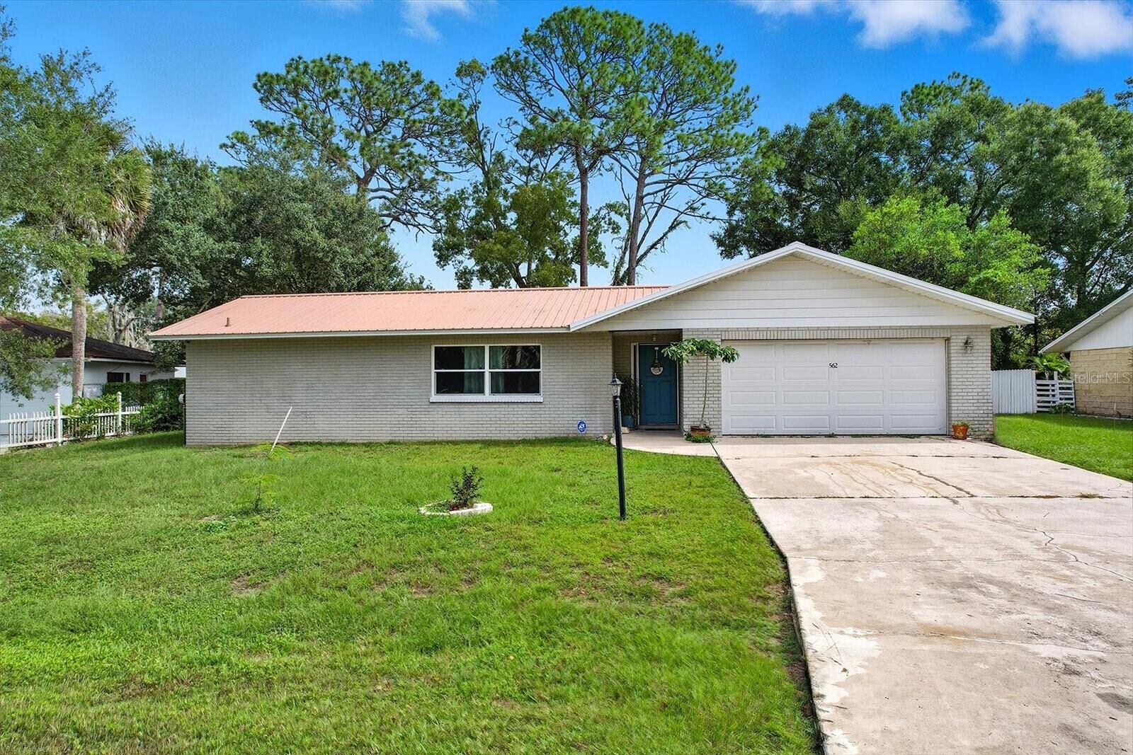 Property Photo:  562 Silver Course Loop  FL 34472 