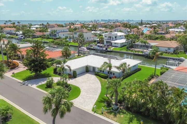 510 Wedge Lane  Longboat Key FL 34228 photo
