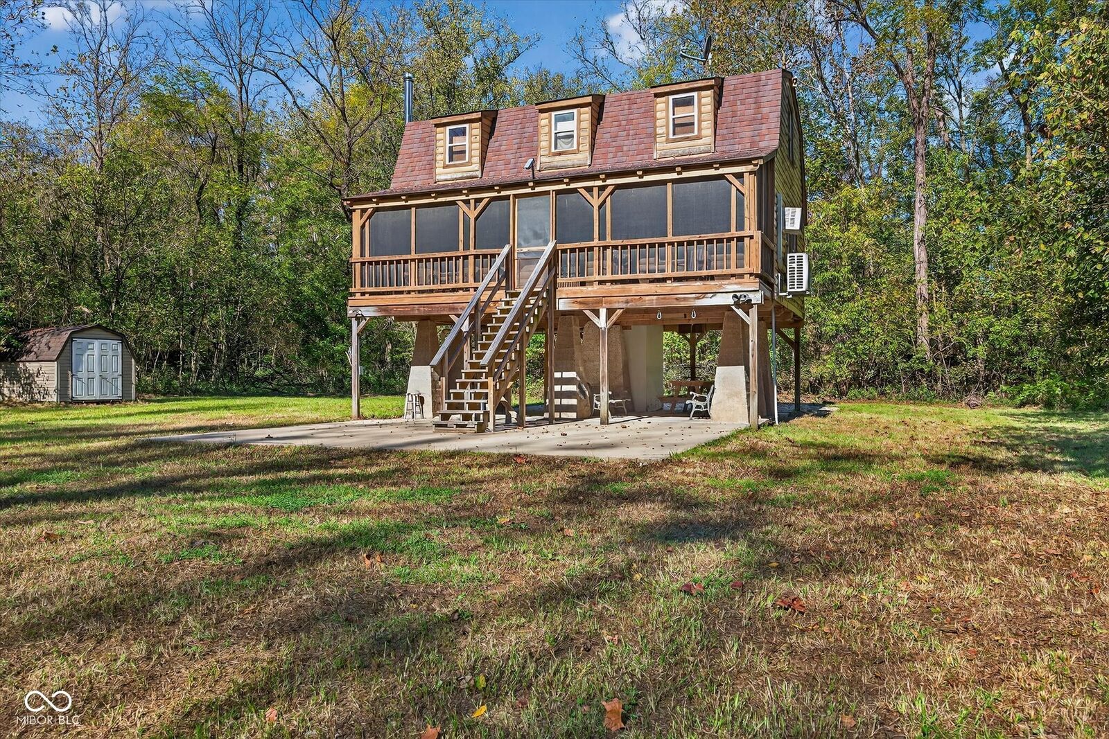 Property Photo: 2617 N Cr 990 Road IN 47471