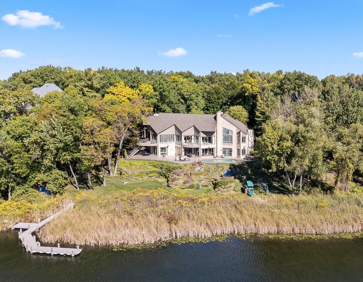 Property Photo: 1735 Heron Ridge Drive MI 48302-0724