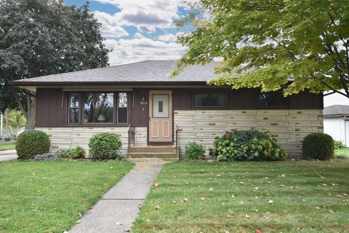 Property Photo: 2923 Maryland Ave WI 53403