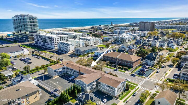 Property Photo:  305 Fourth Avenue 202  NJ 07712 