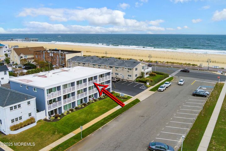 Property Photo: 96 5th Avenue 6 NJ 07719