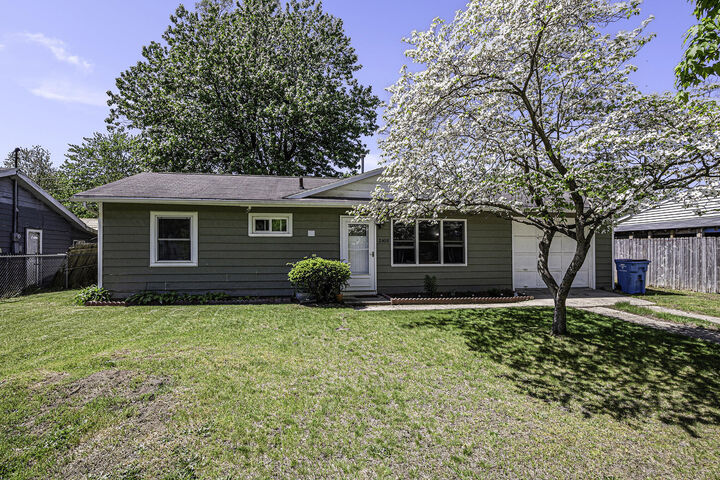 Property Photo: 2408 Allerton Drive MI 49120