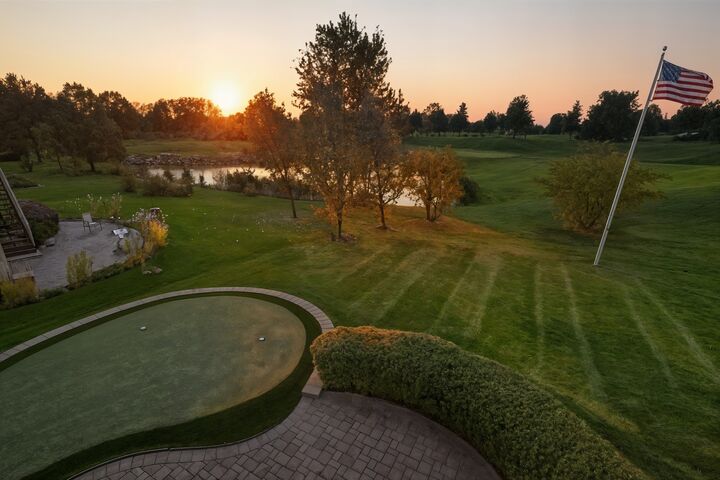 Property Photo:  1688 Saint Andrew Drive  IL 60061 