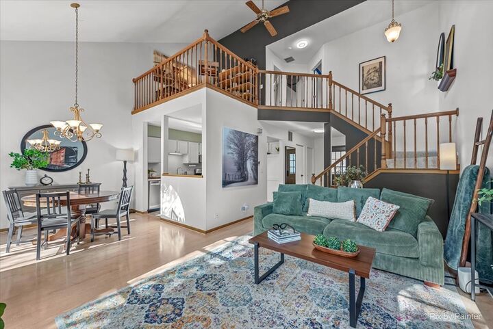 Property Photo:  1050 Rockport Drive  IL 60188 