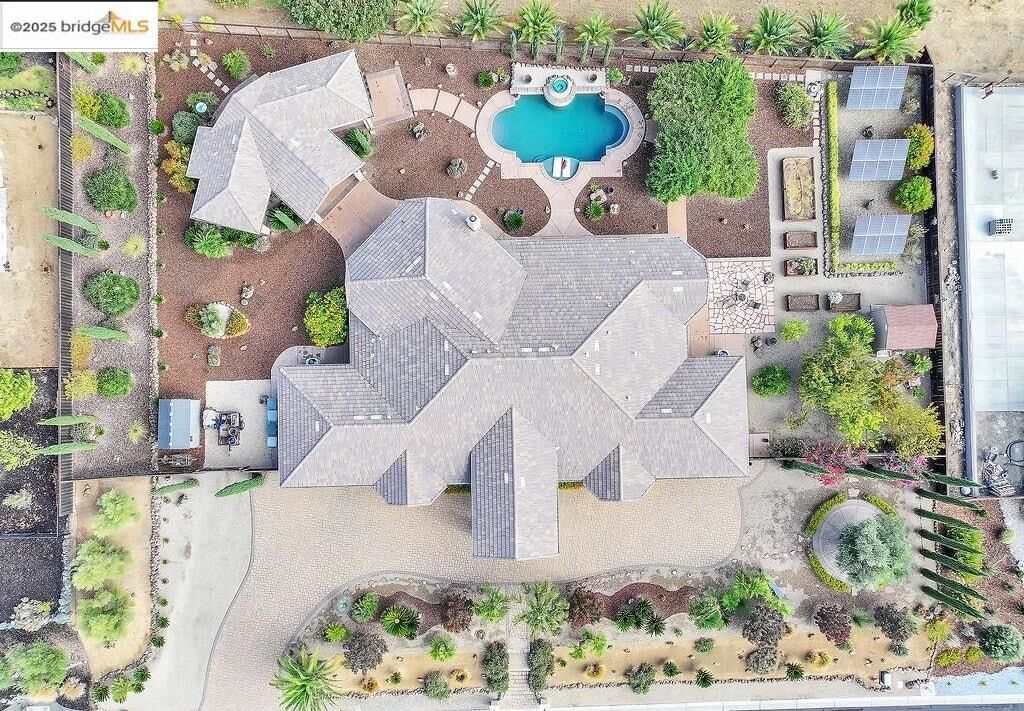 Property Photo: 245 Rolling Sage Cir CA 95688