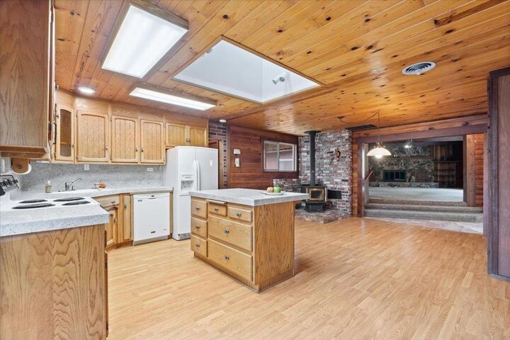 Property Photo:  21607 Rambling Road  CA 95945 