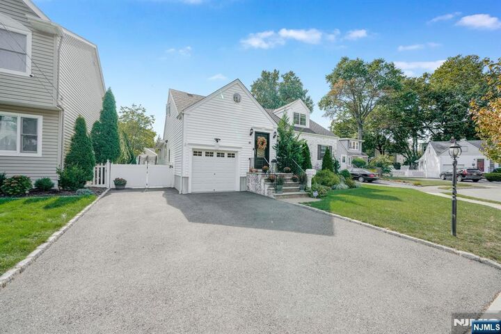 Property Photo: 41 Hetherington Road NJ 07110