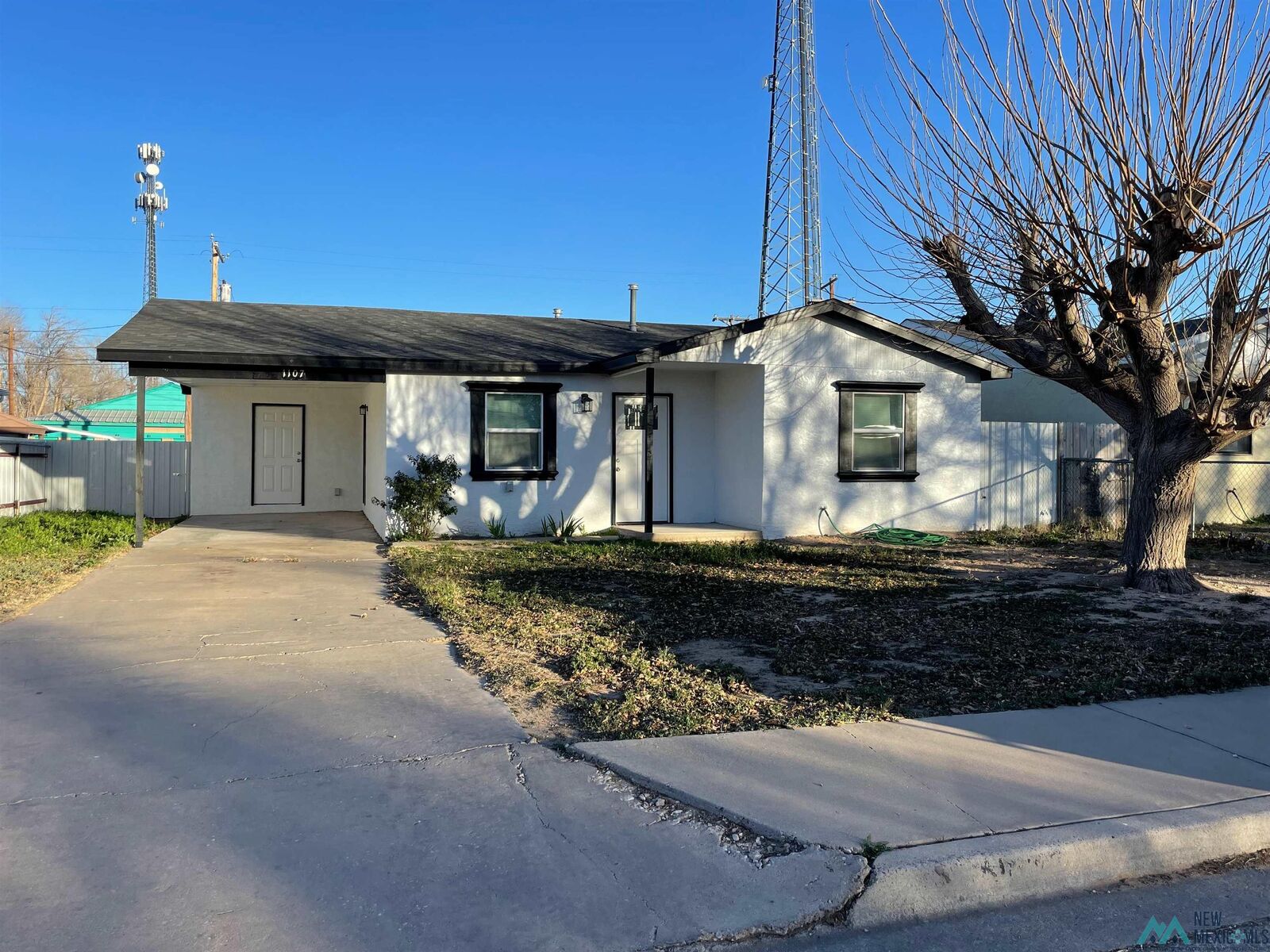 Property Photo:  1107 S Second Street Street  NM 88210 