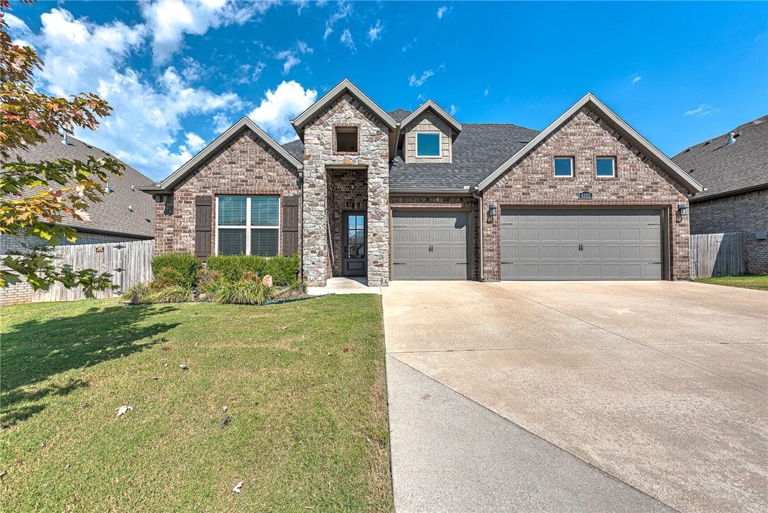 Property Photo: 4102 SW Wheatgrass Boulevard AR 72713