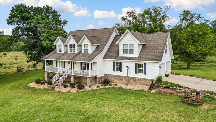 Property Photo:  4020 Hayden Road  AR 72751 