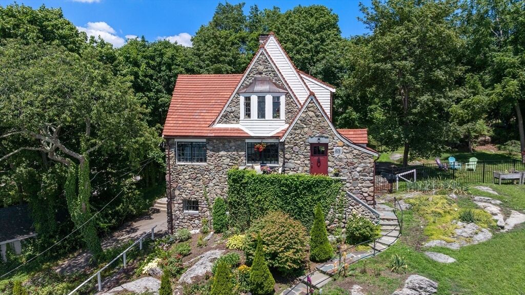 Property Photo: 63 Crabtree Rd MA 02171